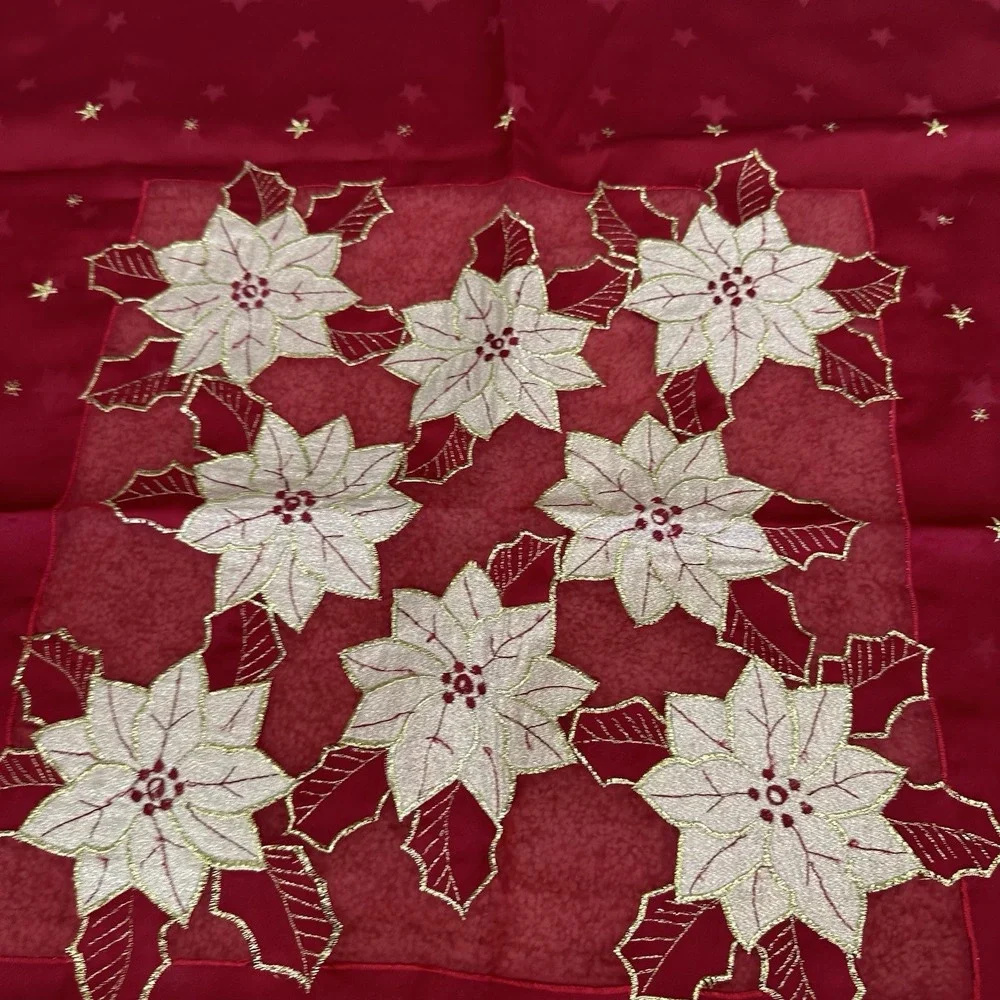 Lot Vintage Christmas Cutwork Embroidered Tablecloth Runner Placemats Poinsettia